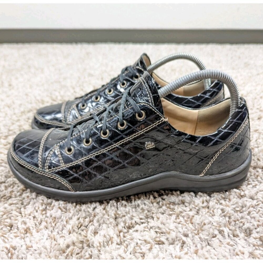 Finn Comfort Soho Sneakers Women's 41 US 10 Black Patent Leather Lace Up